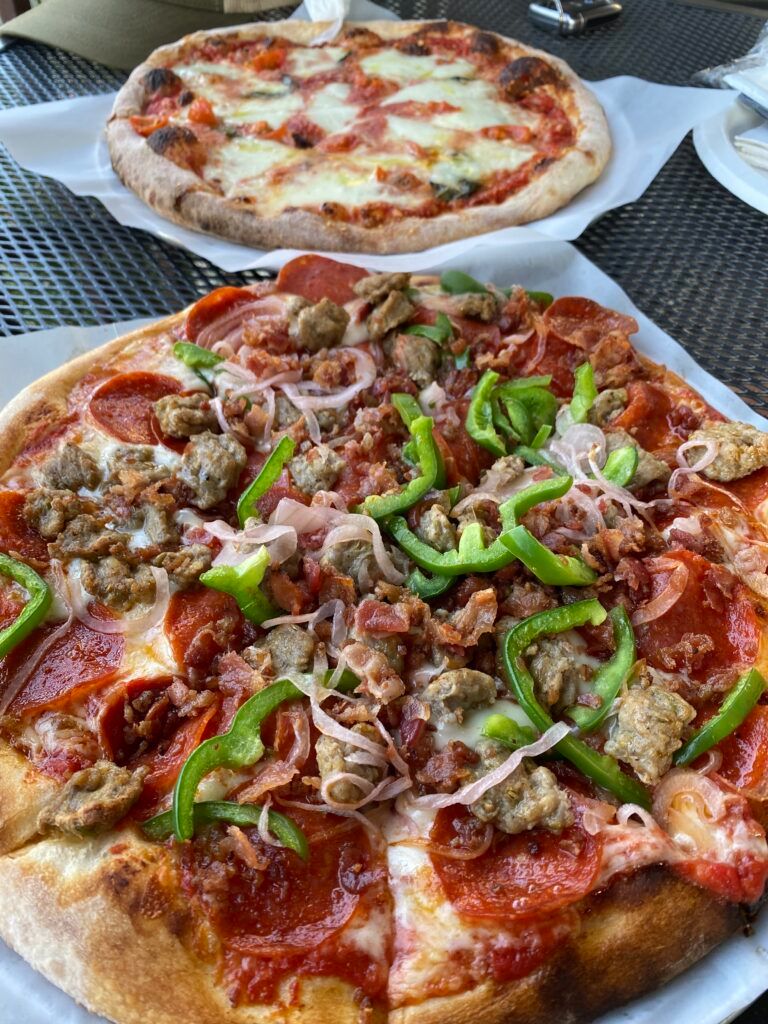 the-parlor-at-mack-s-inn-004