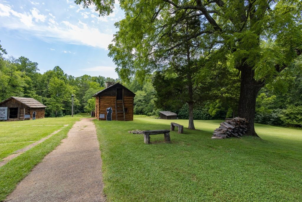 booker-t-washington-monument-019