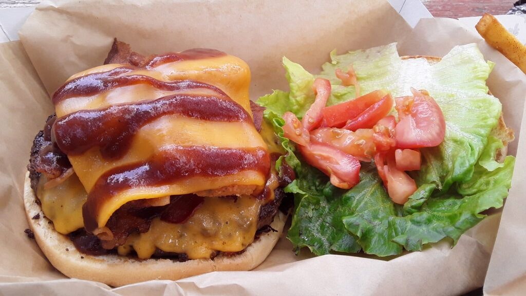 hippie-chic-s-river-shack-002