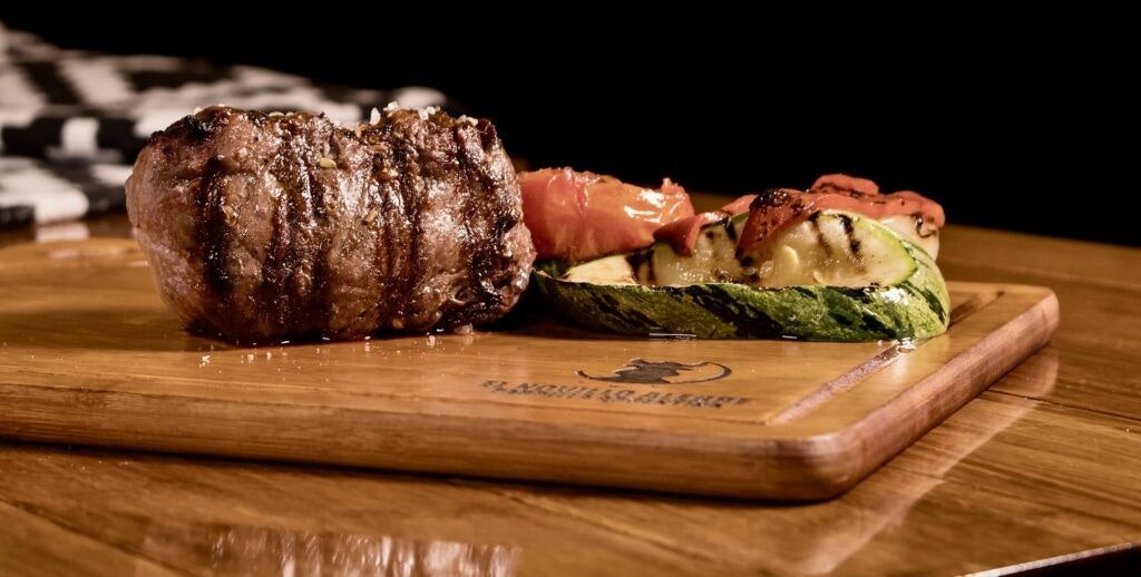 el-novillo-alegre-jaco-002