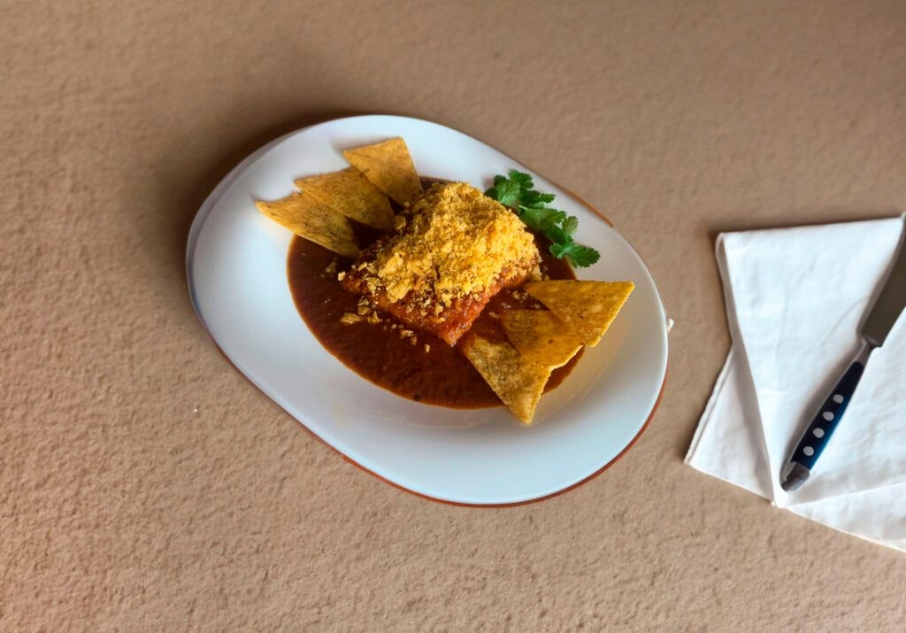 emiliano-s-sport-bar-013