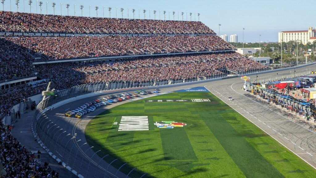 daytona-international-speedway-001
