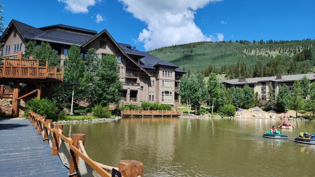 copper-mountain-resort-center-village-003