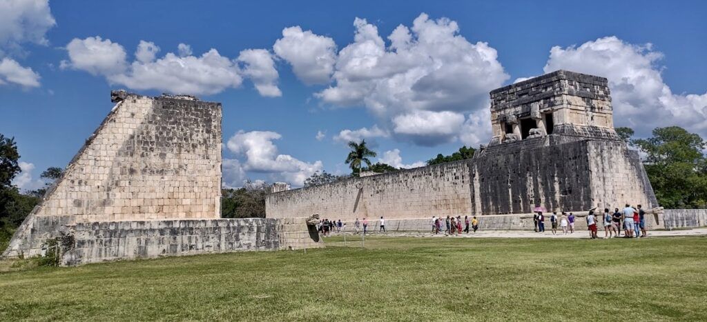 chichen-itza-from-cancun-004