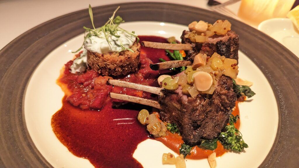 MARKET Restaurant + Bar