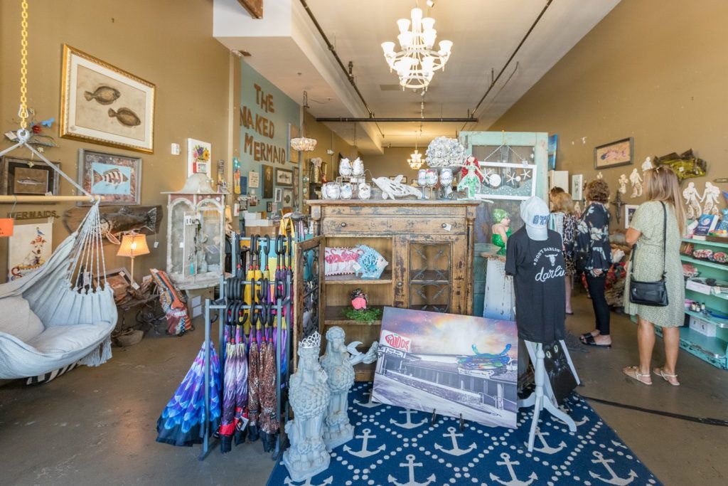 the-naked-mermaid-002