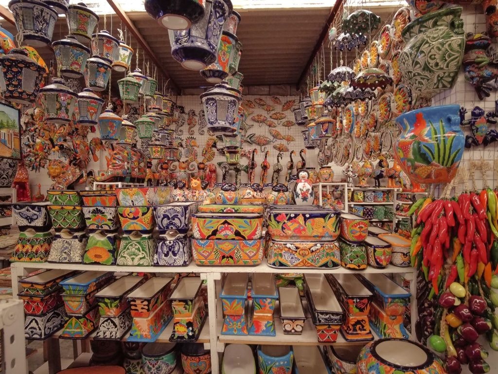 shopping-on-rodeo-drive-003