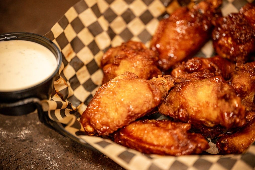 village-bar-and-grill-003