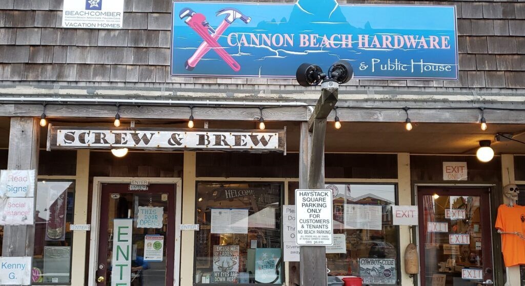 cannon-beach-hardware-and-public-house-001