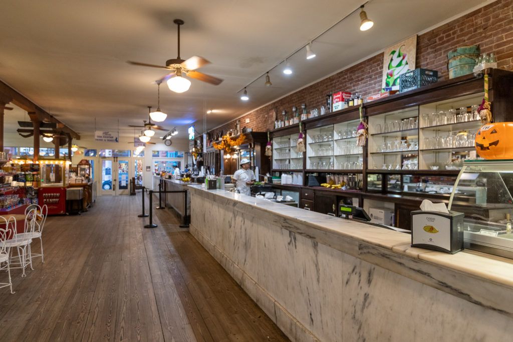 la-king-s-confectionary-galveston-013