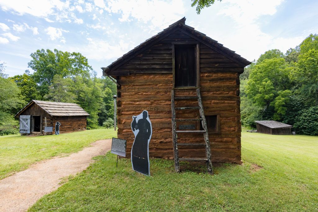 booker-t-washington-monument-020