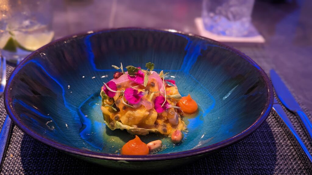 2-fools-and-a-bull-003