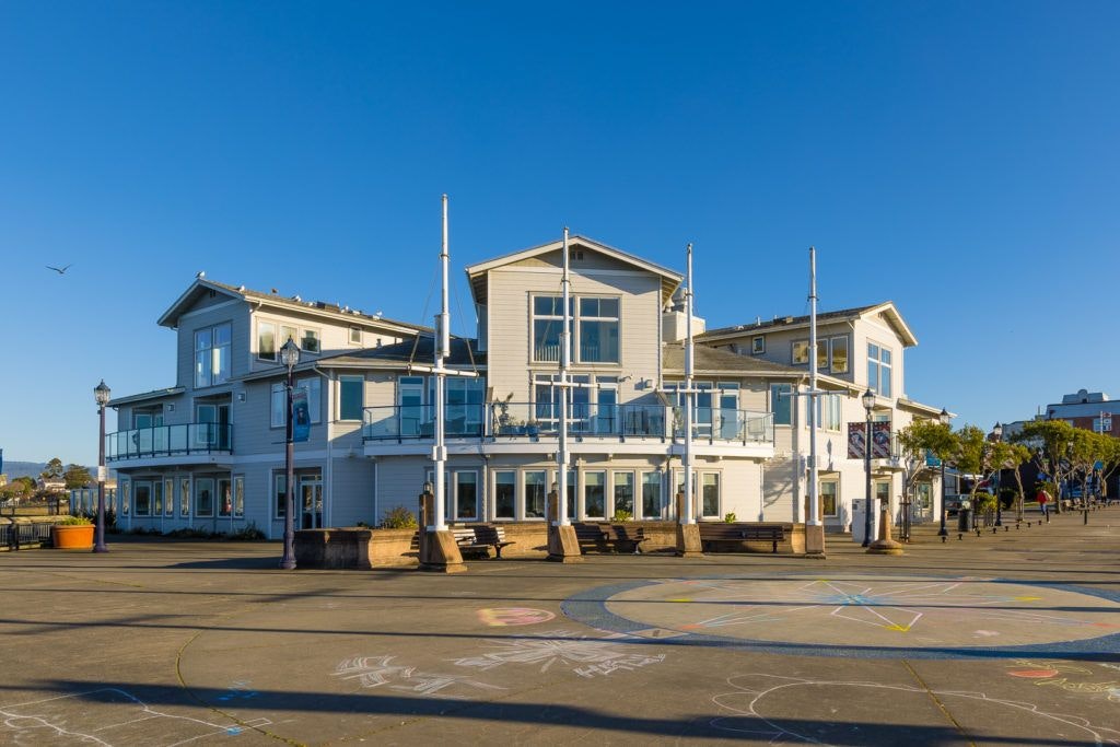 eureka-waterfront-and-old-town-011