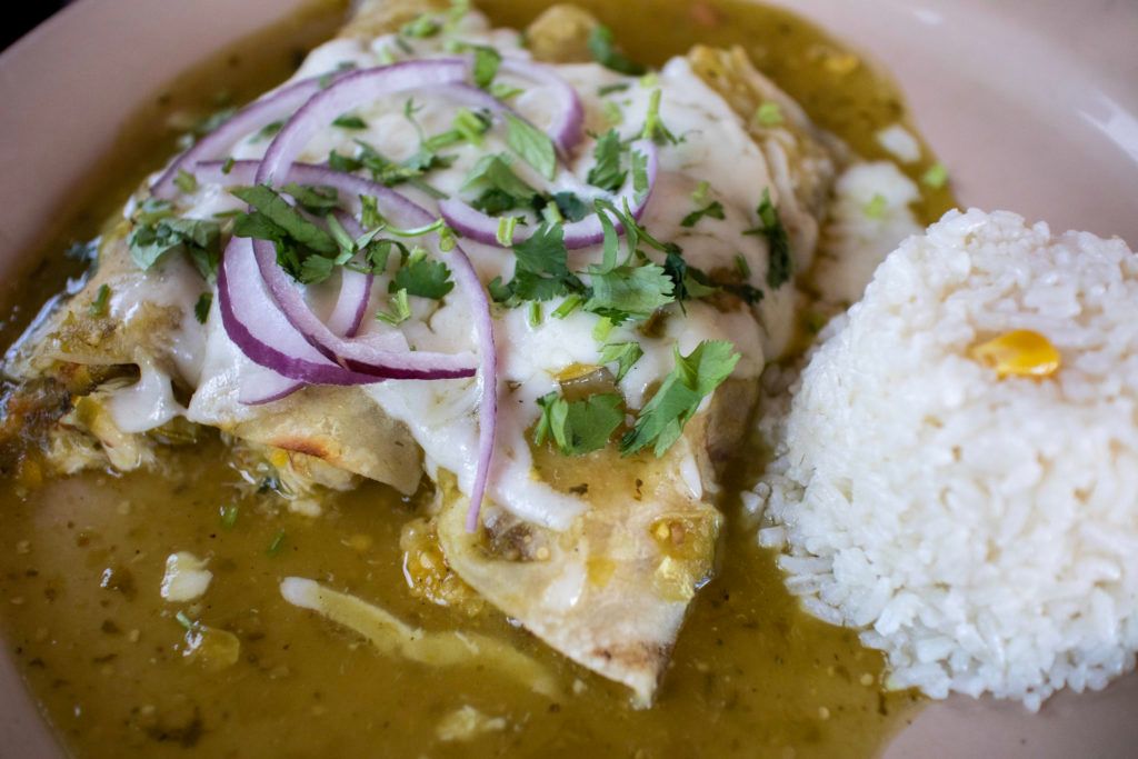 al-capone-s-seafood-and-pizzeria-010