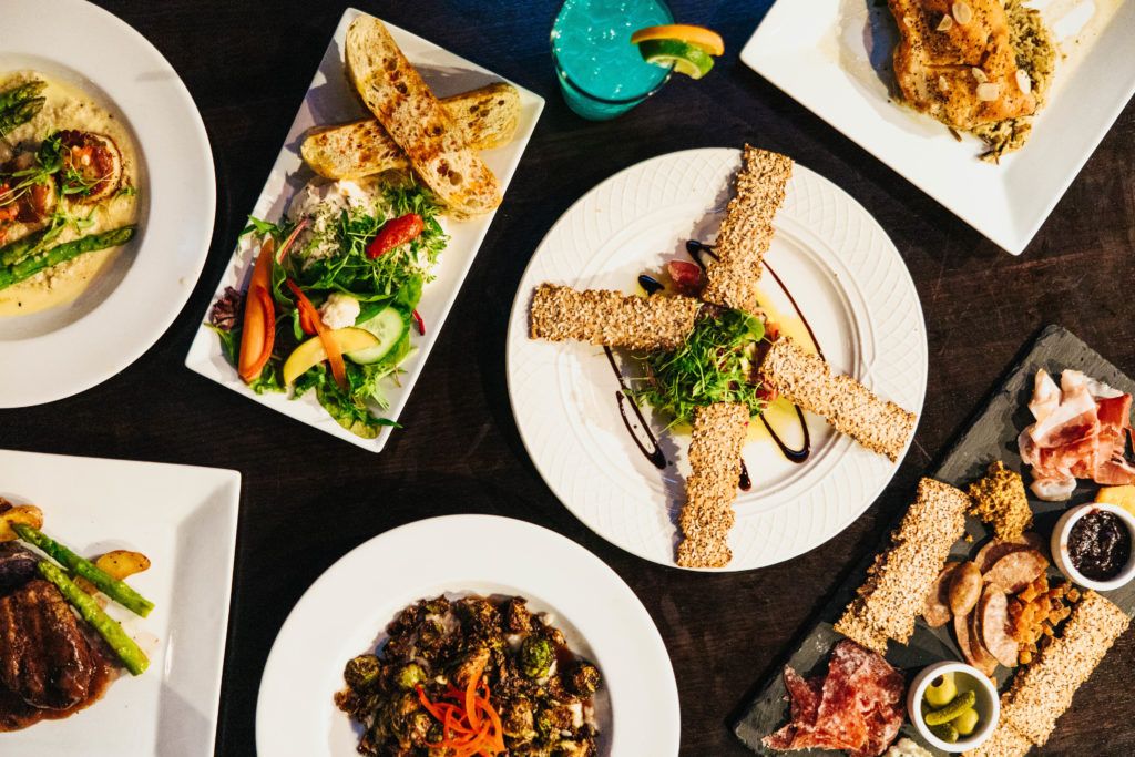 Tuque's Bar and Grill