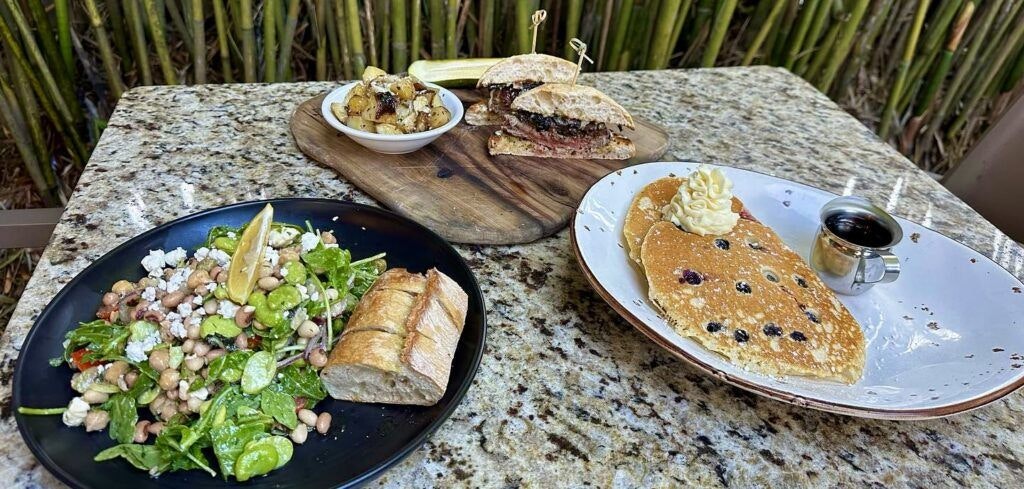 third-wave-cafe-and-wine-bar-003